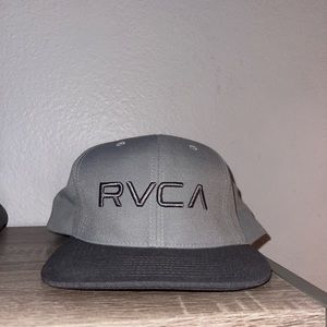 RVCA snap back hat